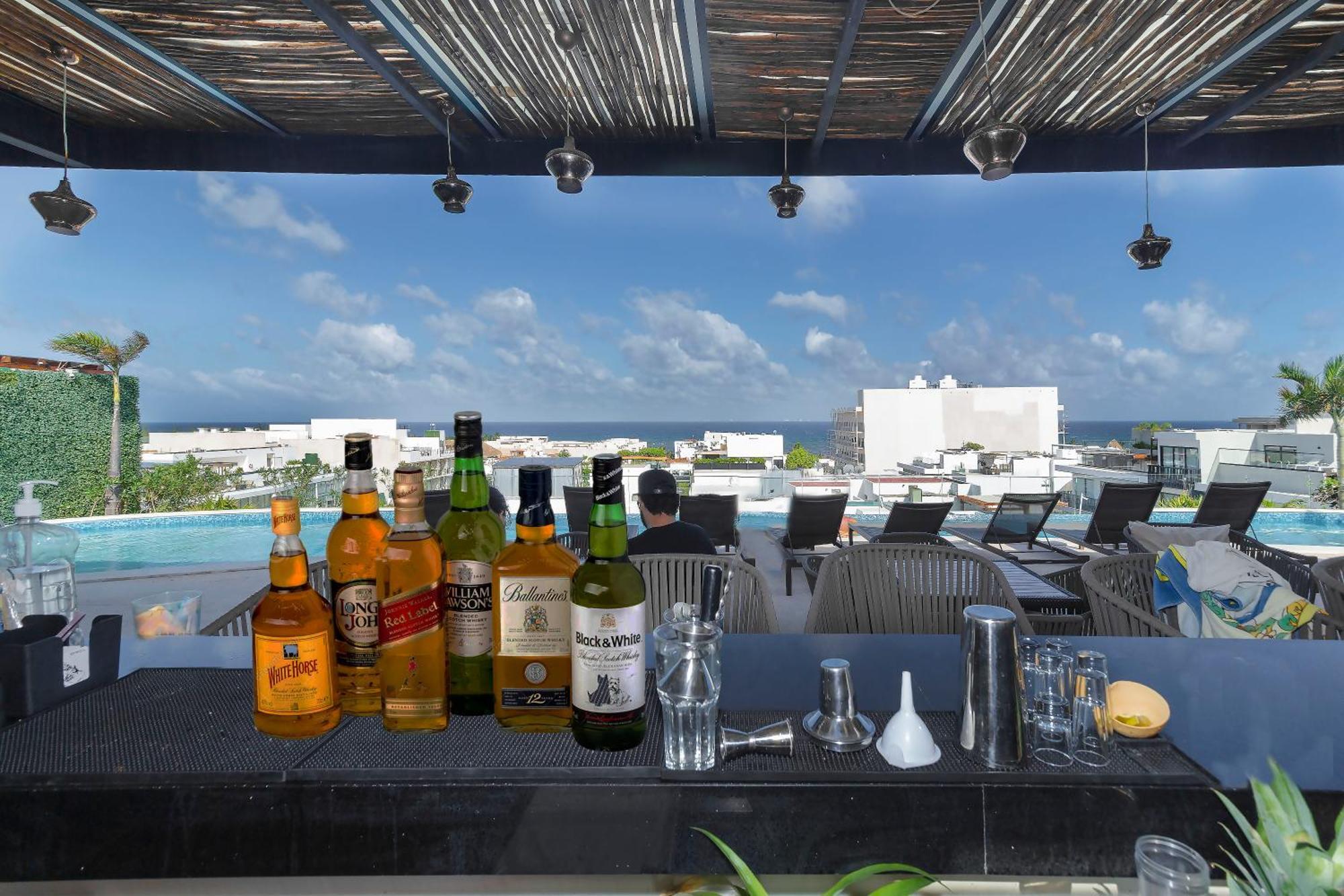 Luxurious & Attractive 2 Bdr Playa del Carmen